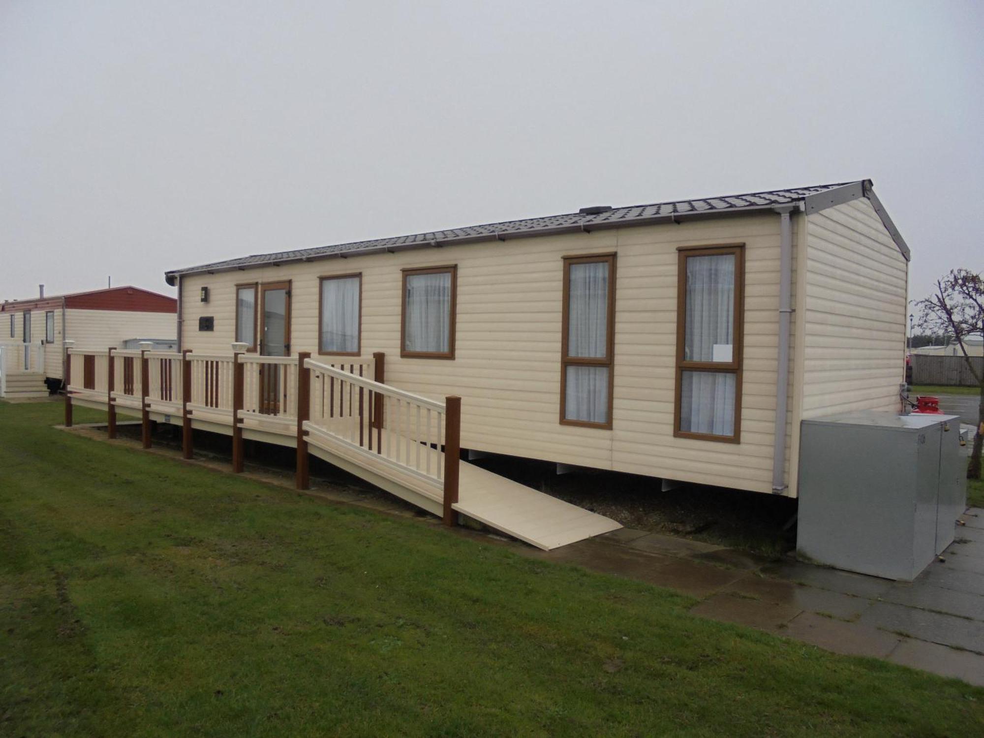 The Grange Ingoldmells: Elan 6 Berth, Central Heated, Wrap Around Decking Eksteriør bilde