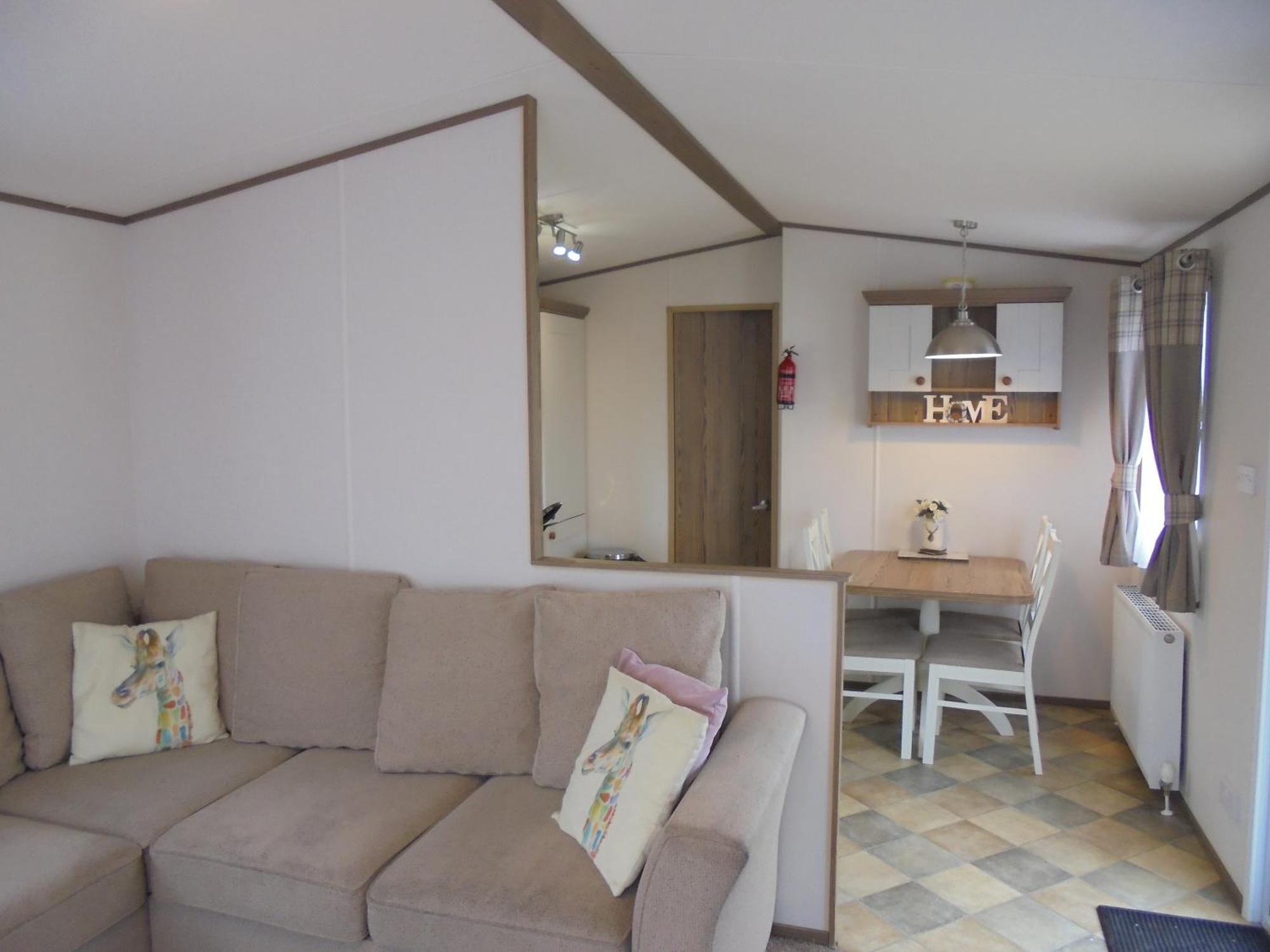 The Grange Ingoldmells: Elan 6 Berth, Central Heated, Wrap Around Decking Eksteriør bilde